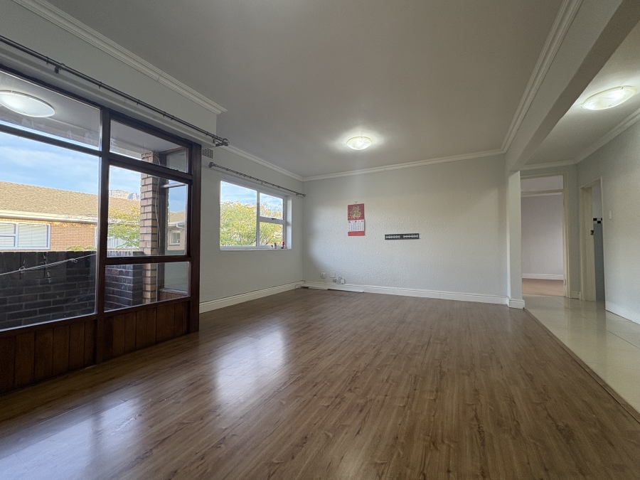 To Let 2 Bedroom Property for Rent in Kenilworth Western Cape